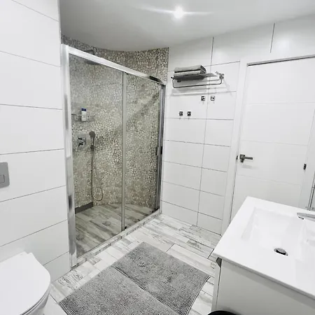 Апартаменты Paulmarie Ocean View *