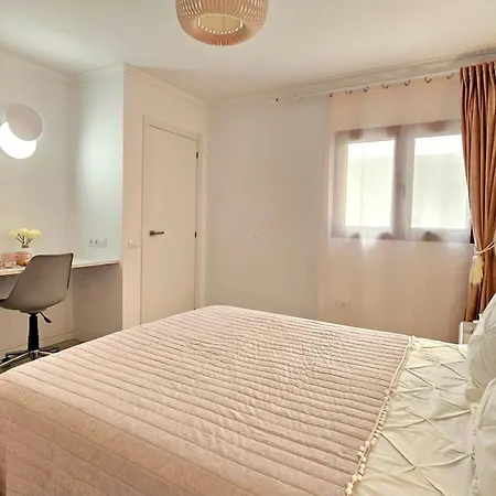 Paulmarie Ocean View Apartment *